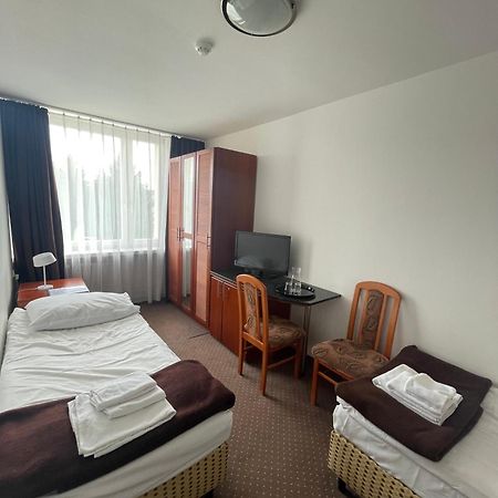 Hostel Plonia Economy Stettin Exterior foto