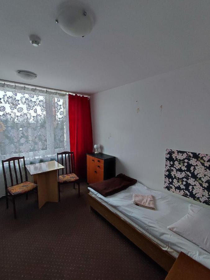 Hostel Plonia Economy Stettin Exterior foto